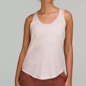 🎉SALE🎉 Lululemon • Love tank